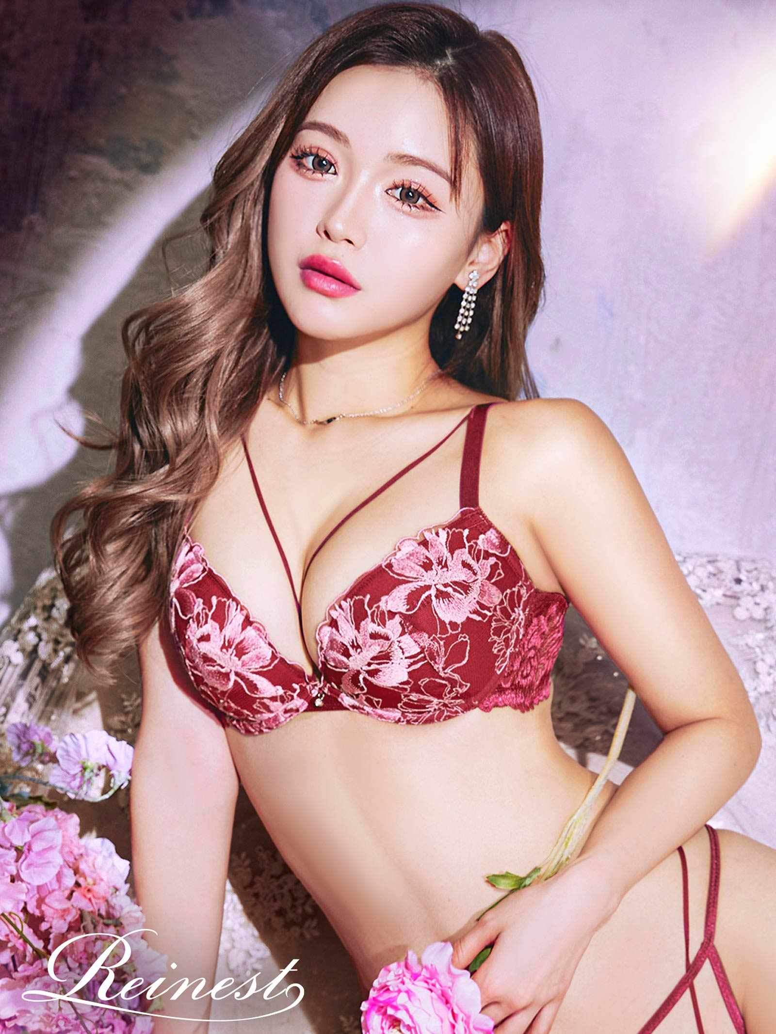 3/13新作!【Reinest】フィオーレコードレースブラジャー&バック透けTバックショーツ