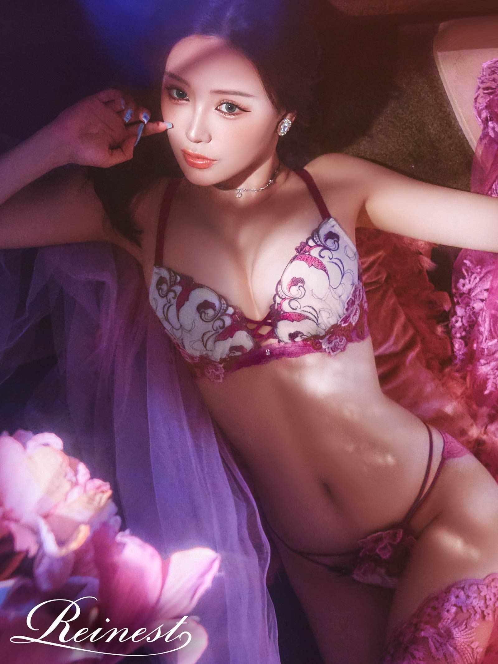 【Reinest】ビューティフルグロウフラワーブラジャー&バック透けフルバックショーツ