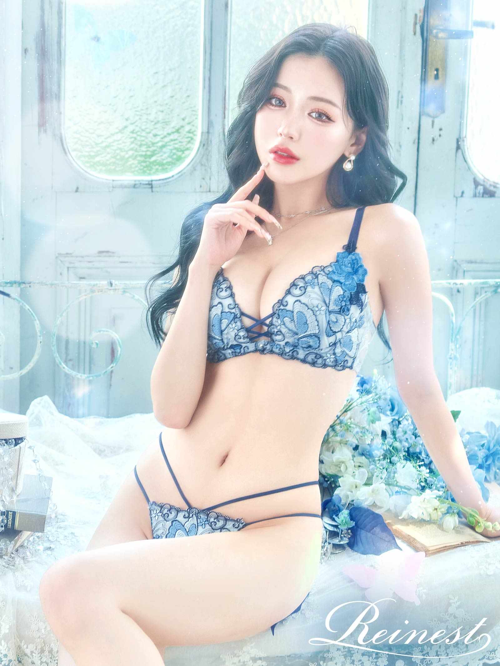 9/25新作!【Reinest】ダマスクレースアップバタフライブラジャー&バック透けフルバックショーツ