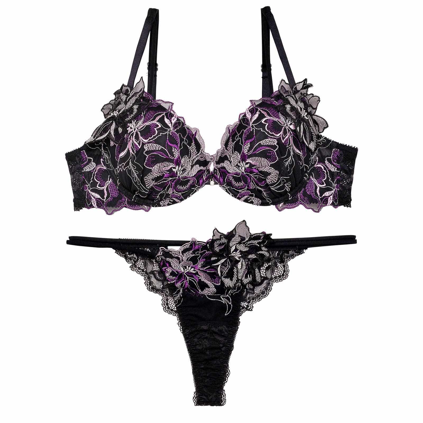 10/28再販!グラマーペタルエンブロイダリーブラジャー&バック透けTバックショーツ