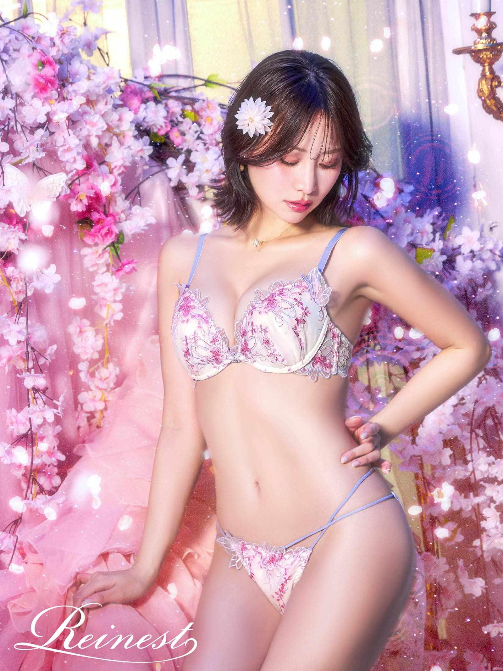 3/4新作!グレイスチェリーブロッサムブラジャー&バック透けフルバックショーツ